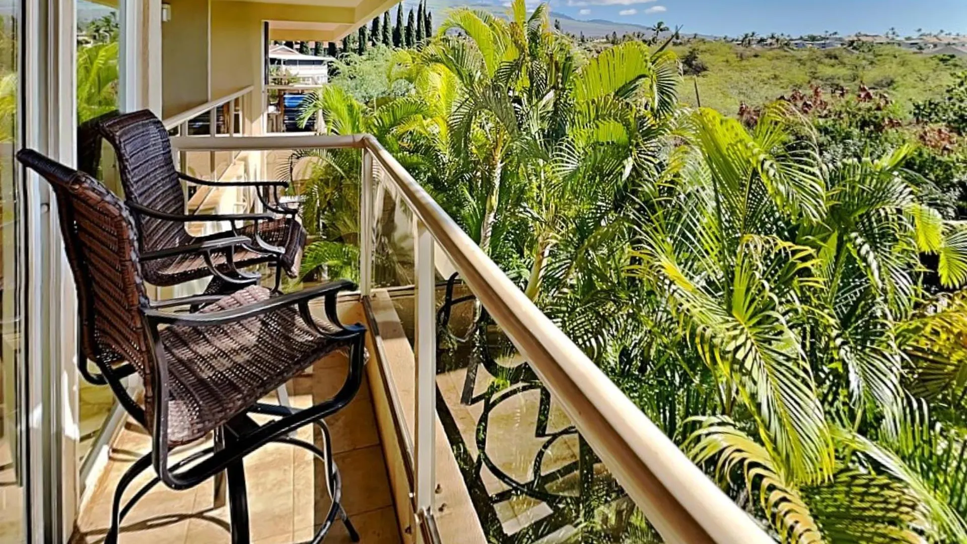 Maui Banyan T-305 Apartment Wailea